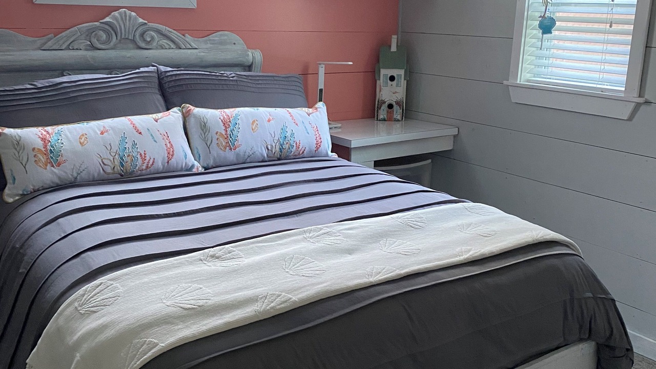 Photo of Bedroom in Carrabelle
