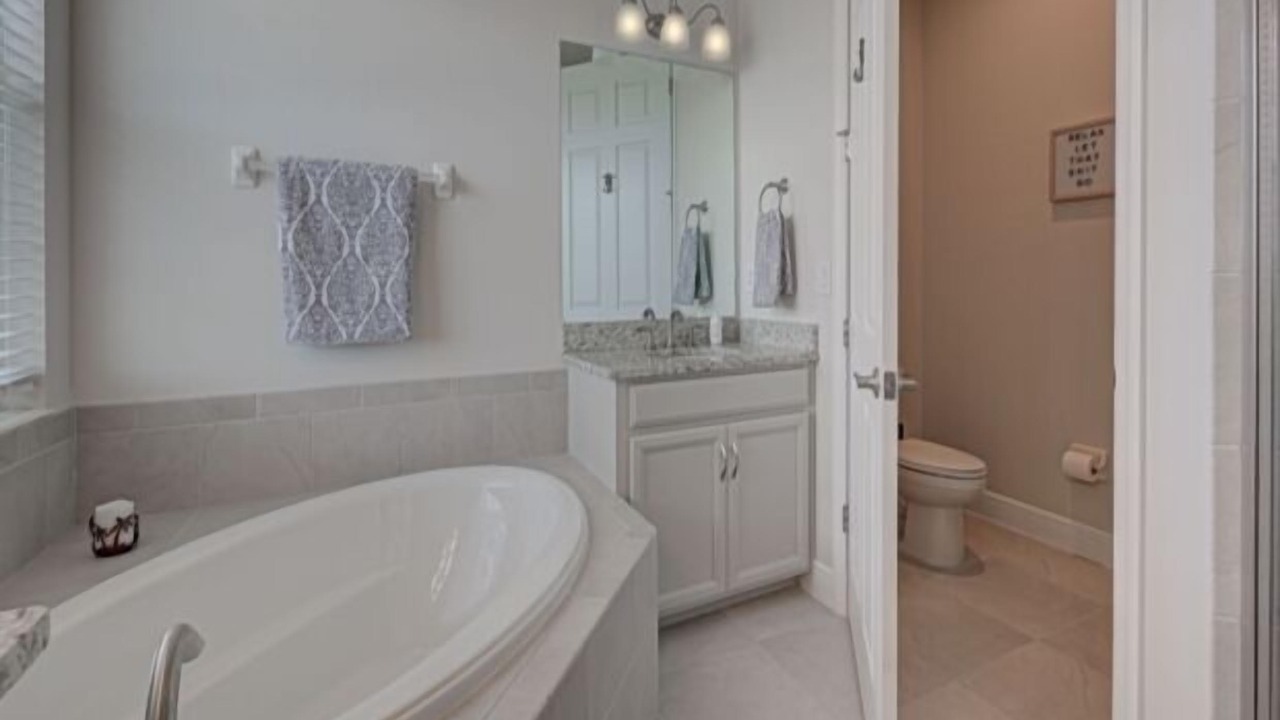 Photo of Bathroom in Cape Haze