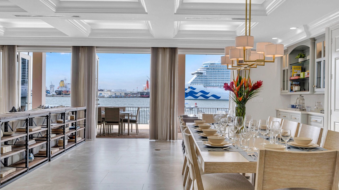 Photo of Bedroom in Harbour Inlet