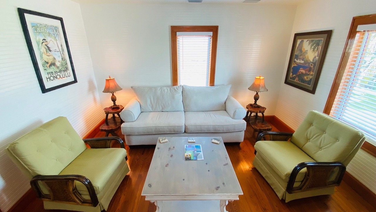 Photo of Livingroom in Pass-a-Grille Historic District