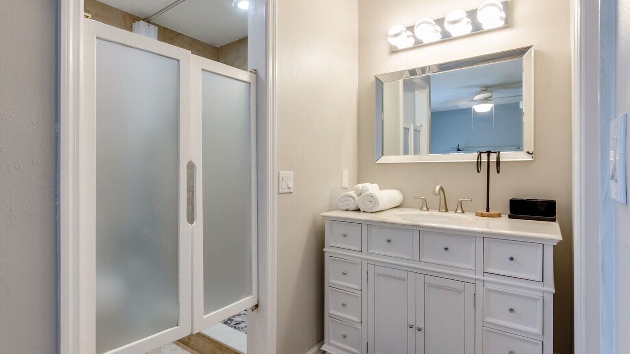 Photo of Bathroom in Palm Bay