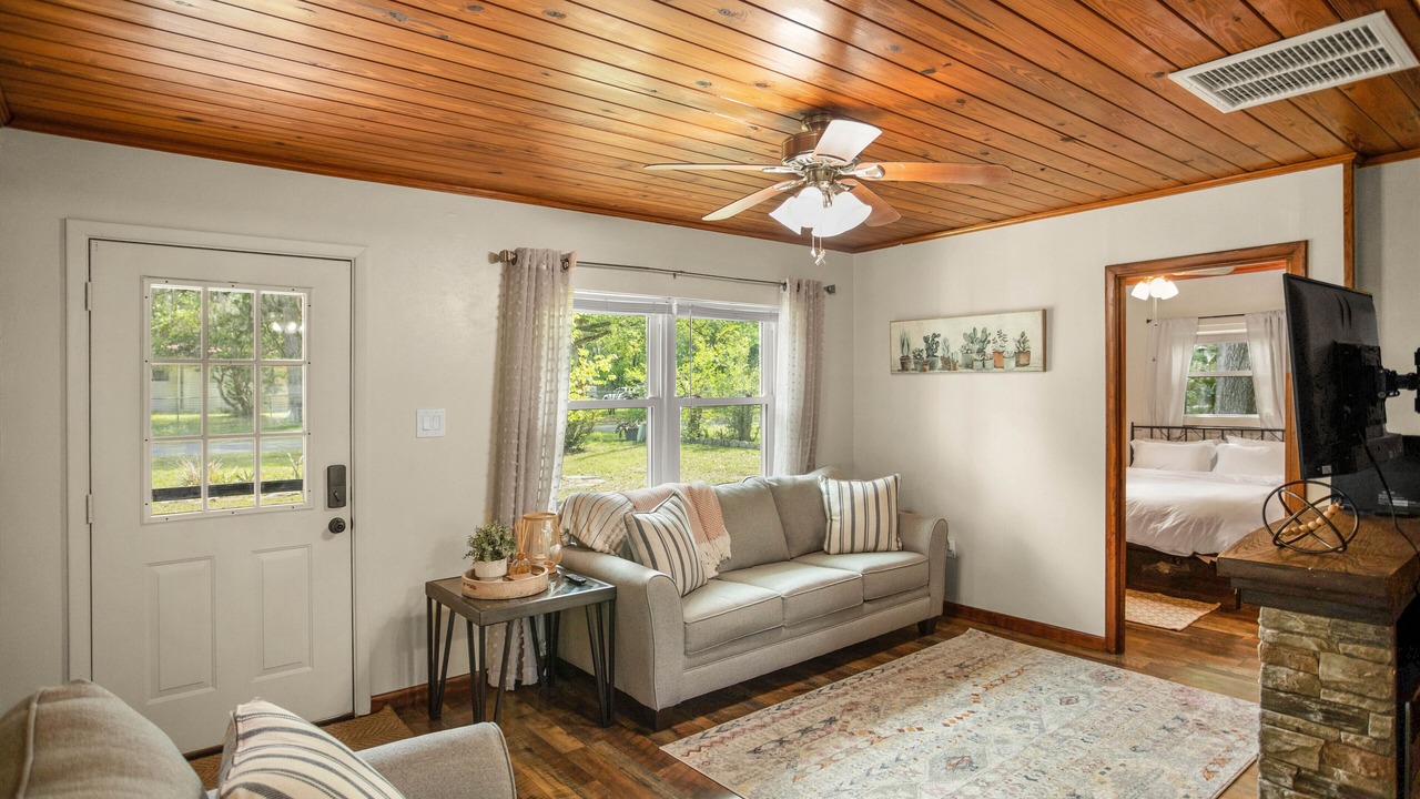 Photo of Livingroom in Dunnellon