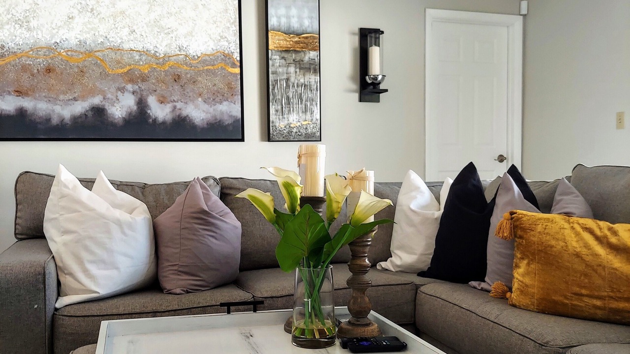 Photo of Livingroom in The Springs