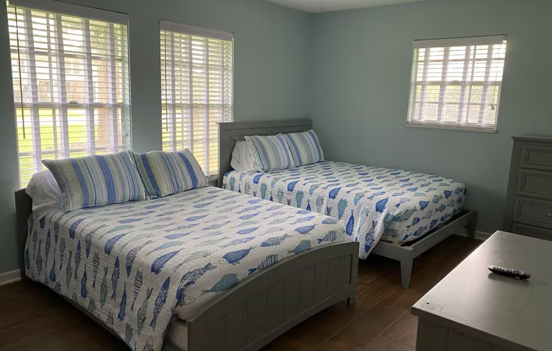Photo of Bedroom in Sylvan Shores