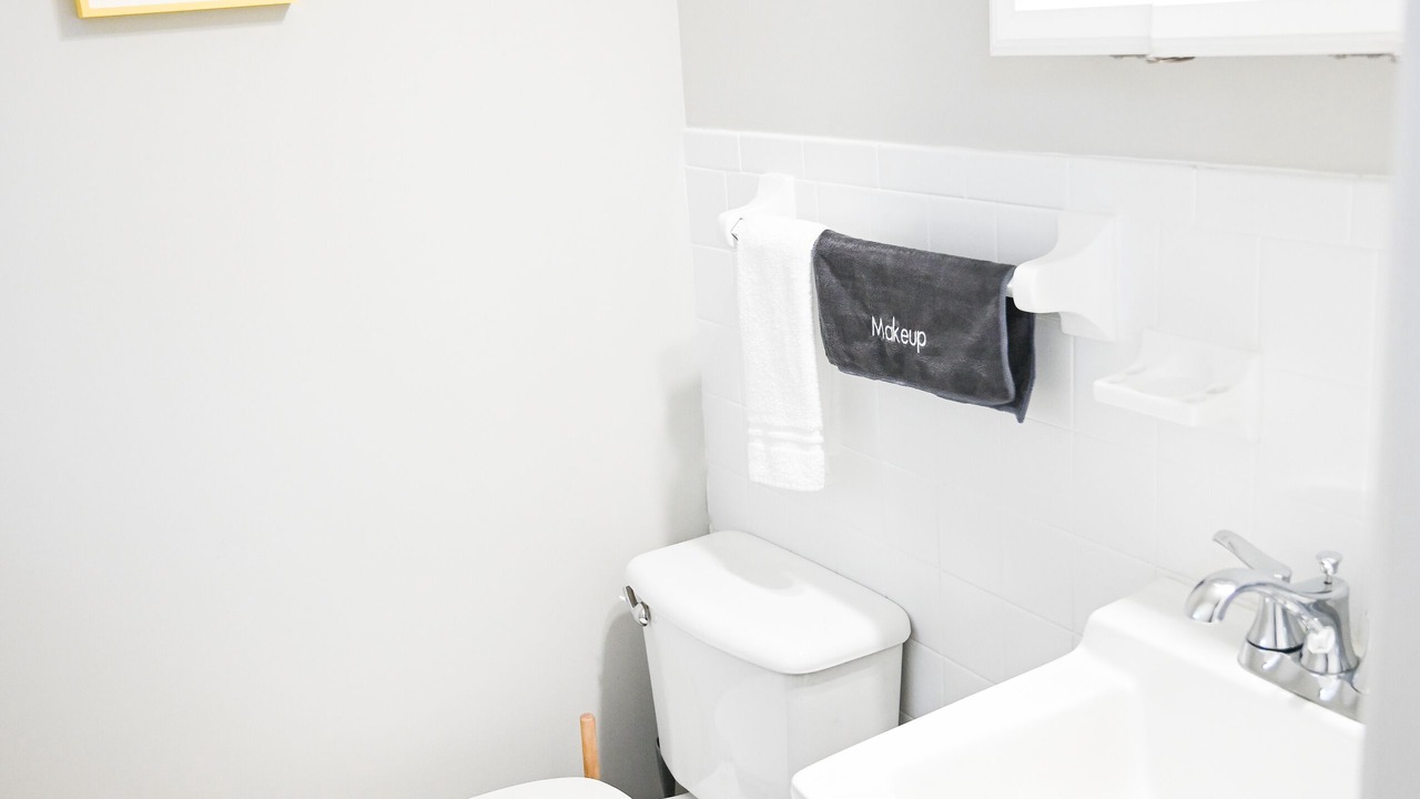 Photo of Bathroom in Seymour