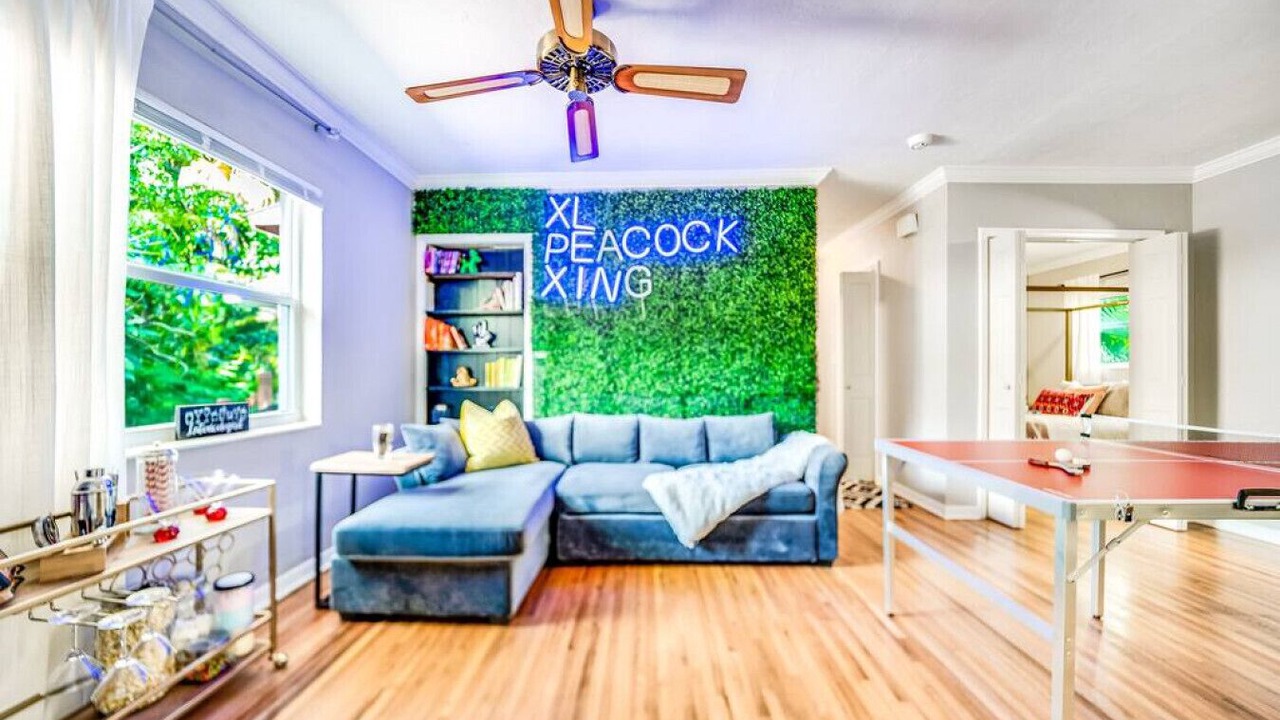 Photo of Livingroom in South Middle River