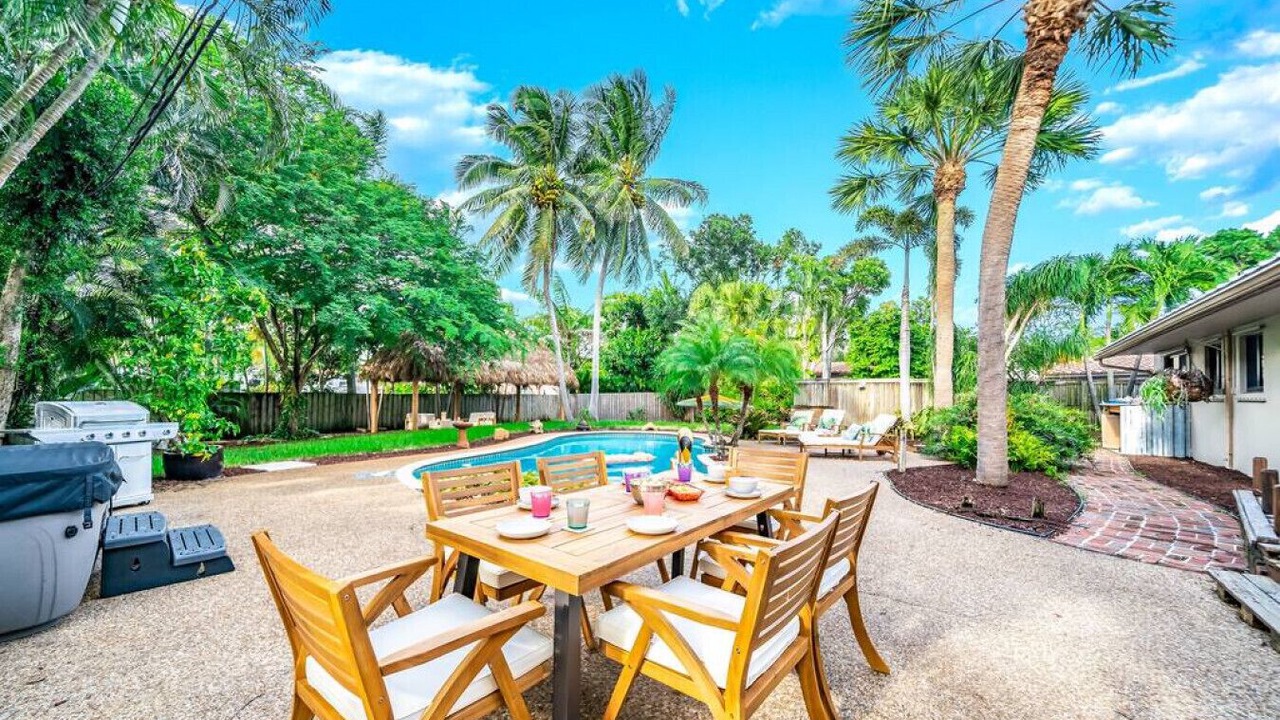 Photo of Outdoor in South Corals