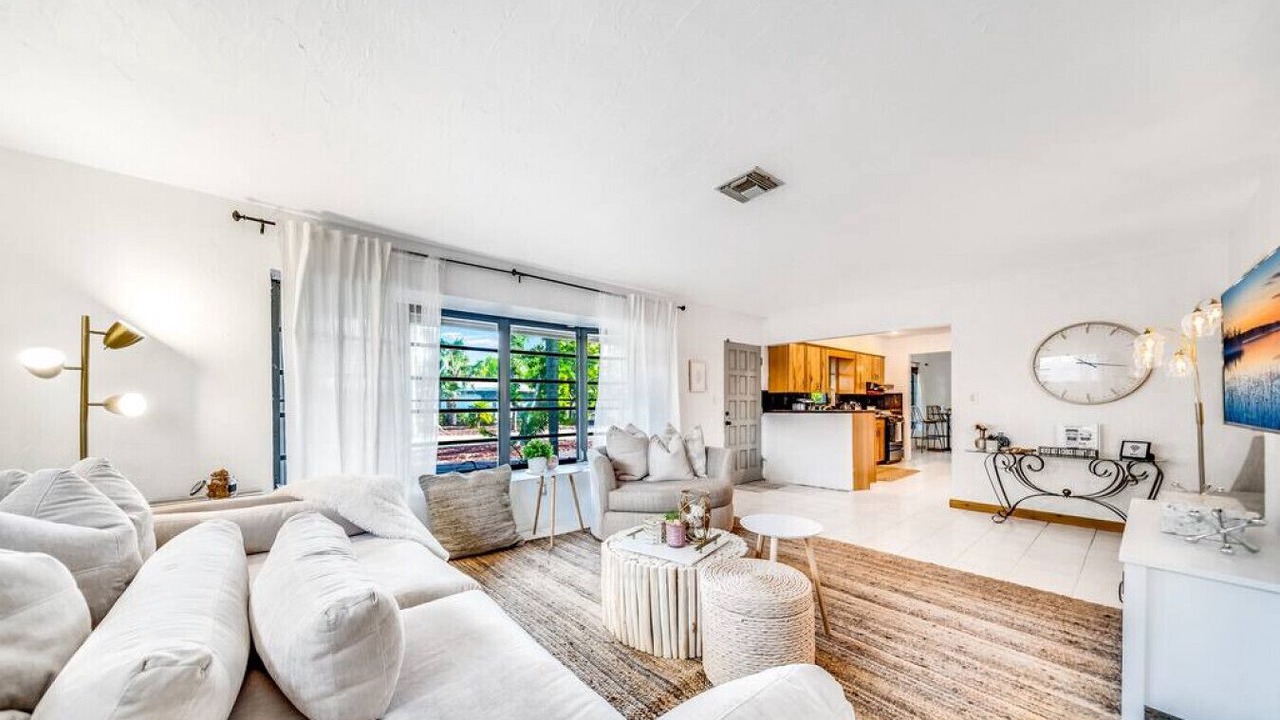 Photo of Livingroom in South Corals