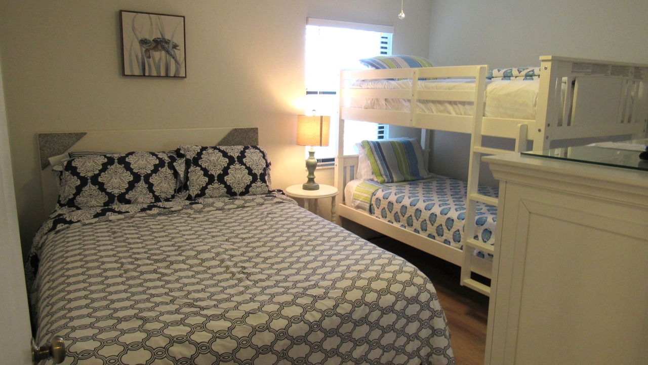 Photo of Bedroom in Ocean View Halifax Estates