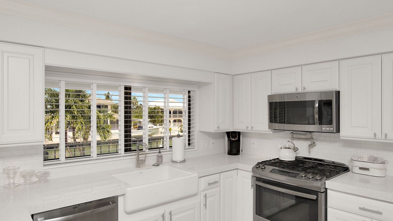Photo of Kitchen in Key Colony Beach