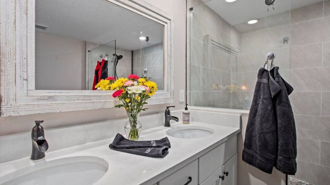 Photo of Bathroom in Cocoa