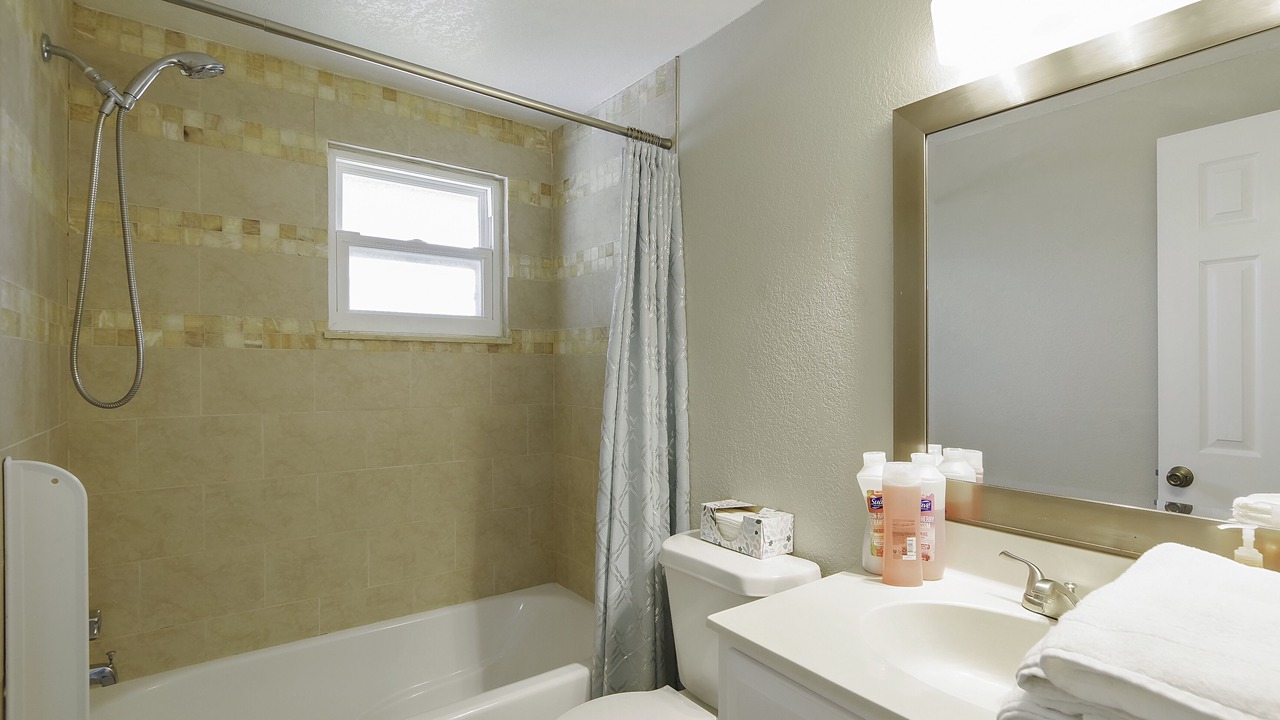 Photo of Bathroom in Greater Northdale