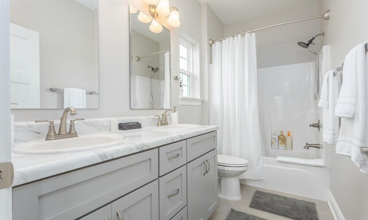Photo of Bathroom in South Pensacola