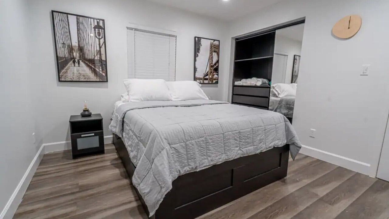Photo of Bedroom in North Hyde Park