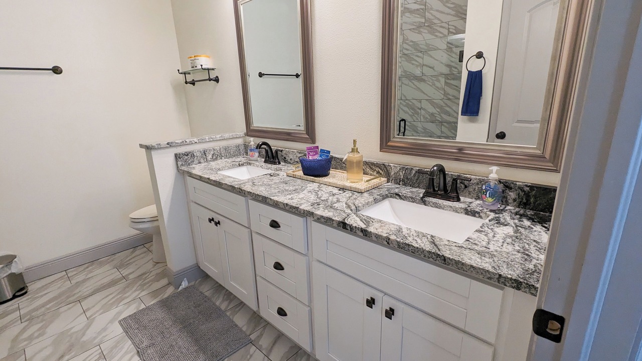Photo of Bathroom in East Tampa