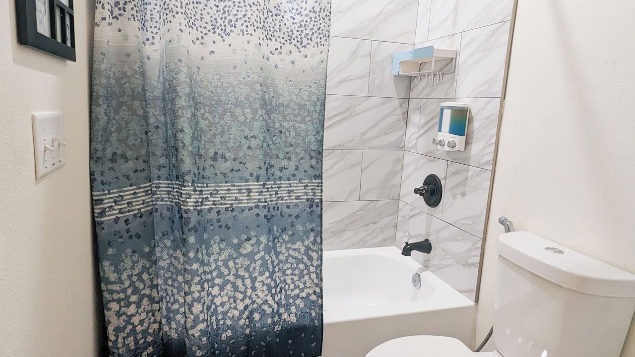 Photo of Bathroom in East Tampa