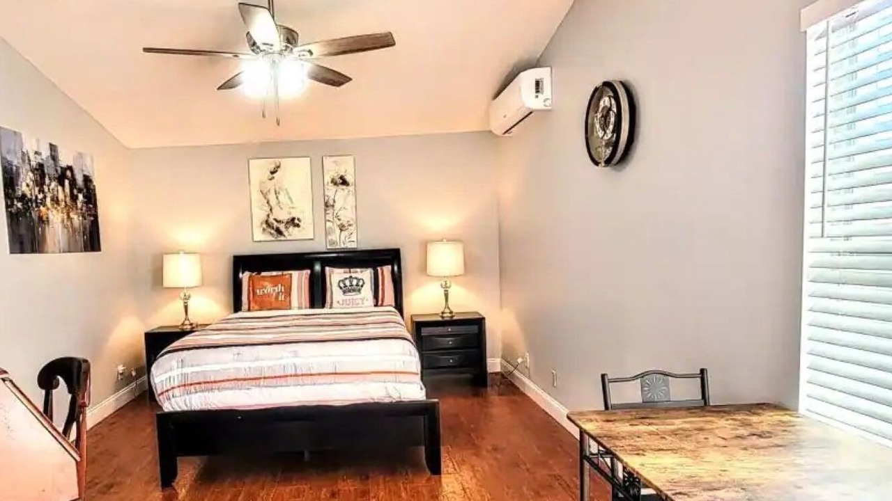 Photo of Bedroom in Westchase