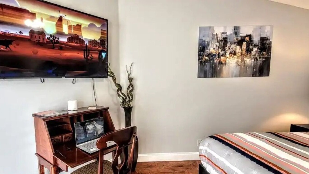 Photo of Bedroom in Westchase