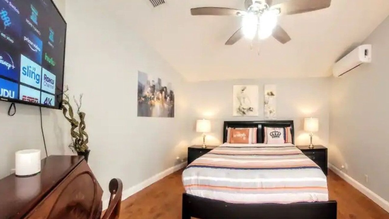 Photo of Bedroom in Westchase