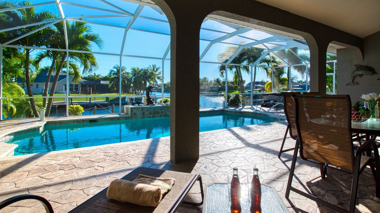 Photo of Outdoor in Pelican
