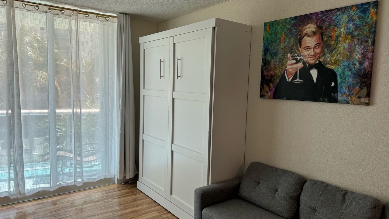 Photo of Livingroom in Hallandale Beach