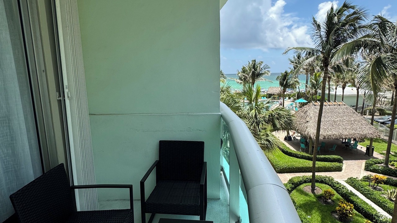 Photo of Outdoor in Hallandale Beach