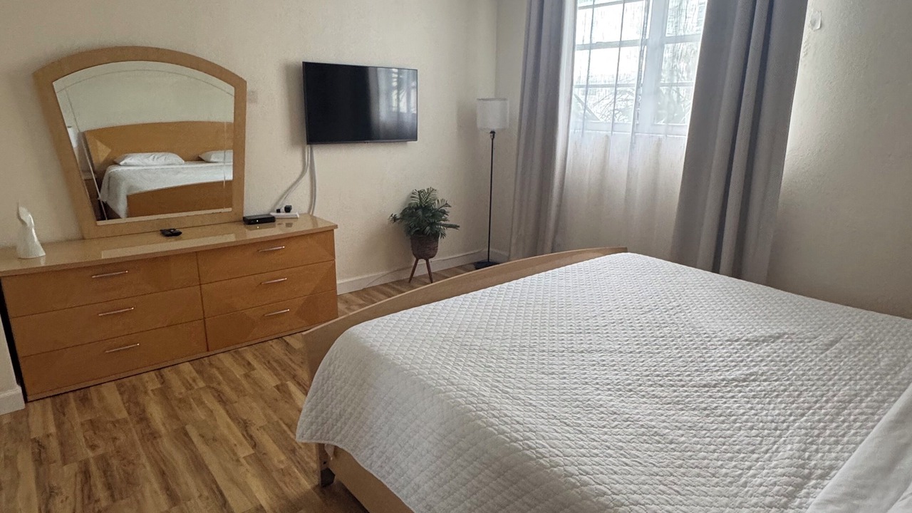 Photo of Bedroom in Hallandale Beach