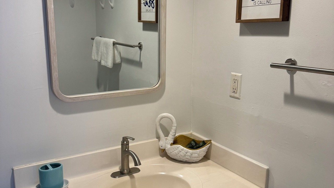 Photo of Bathroom in Hallandale Beach
