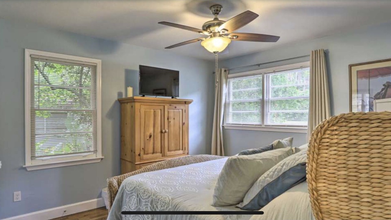 Photo of Bedroom in Tallahassee
