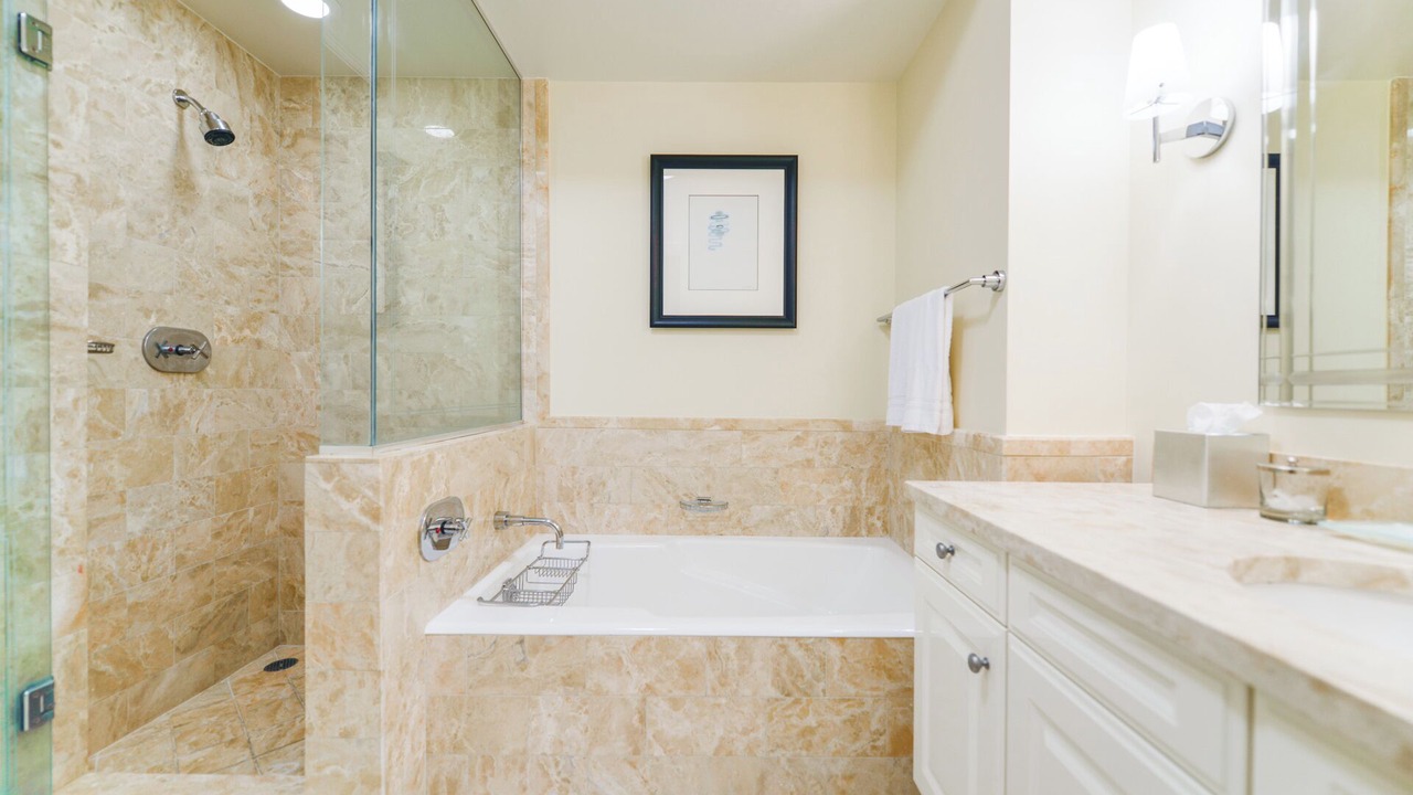 Photo of Bathroom in Brickell
