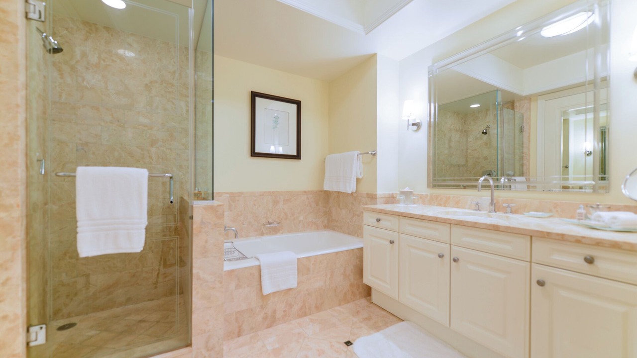 Photo of Bathroom in Brickell
