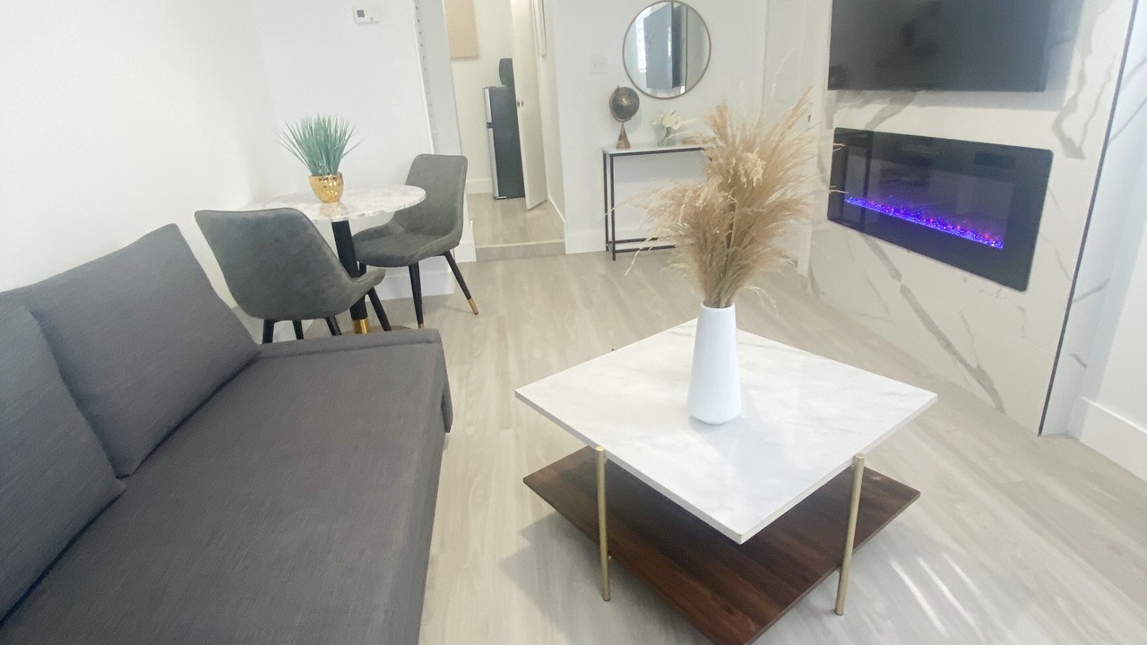 Photo of Livingroom in Olympia Heights