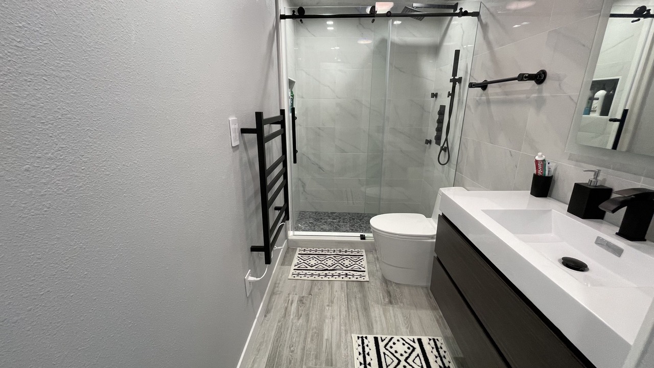 Photo of Bathroom in Floridana Beach