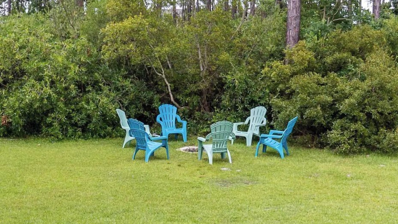 Photo of Others in Gulf Breeze