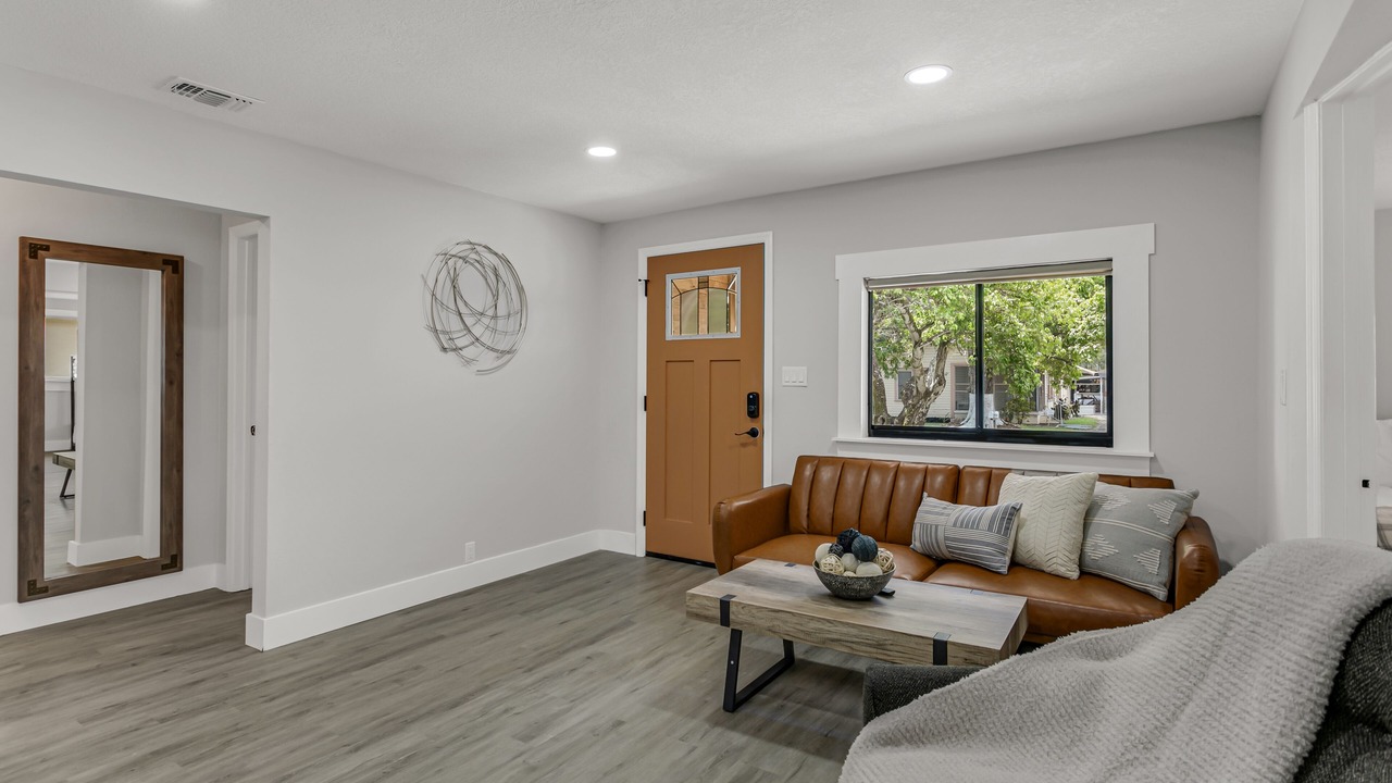 Photo of Livingroom in Tampa