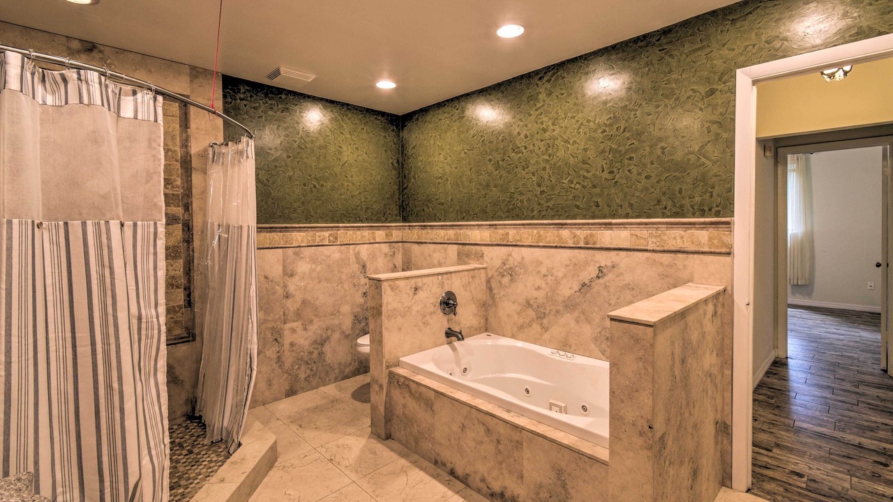 Photo of Bathroom in Arlington
