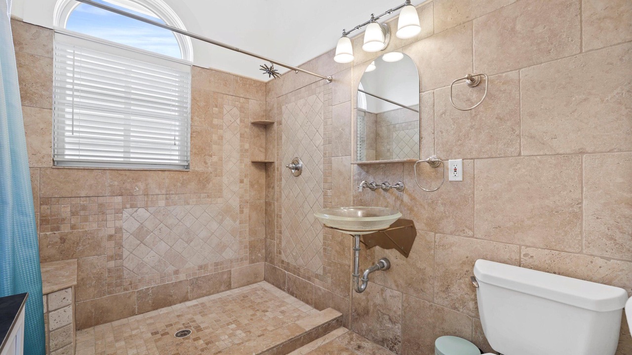 Photo of Bathroom in Southpointe