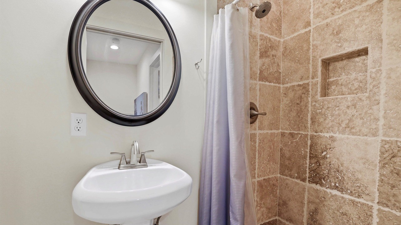 Photo of Bathroom in Southpointe