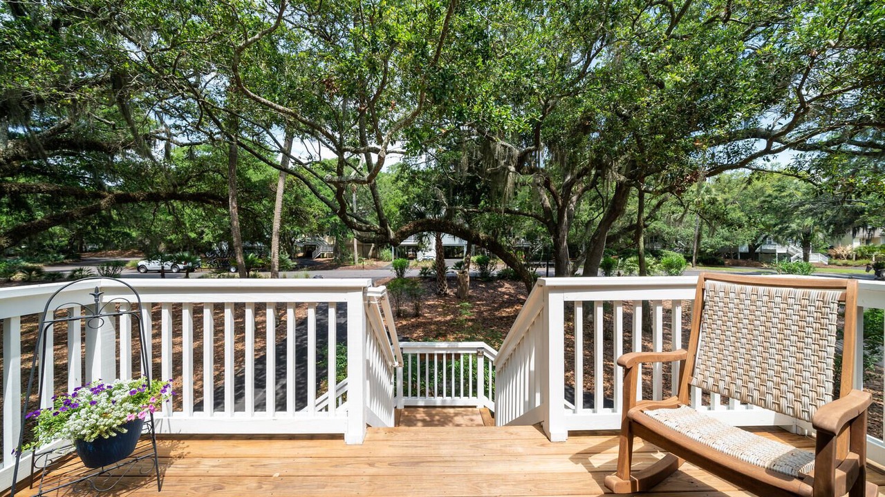 Photo of Outdoor in Tarpon Pond