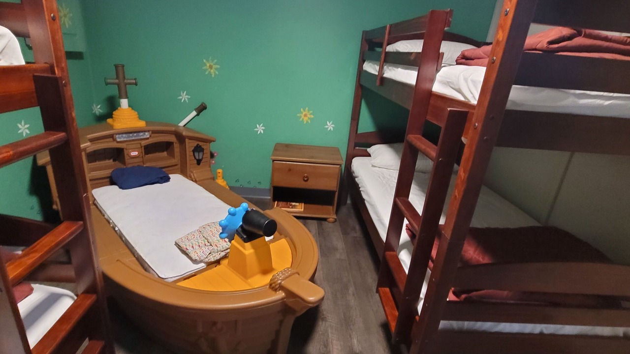 Photo of Bedroom in LaGrange