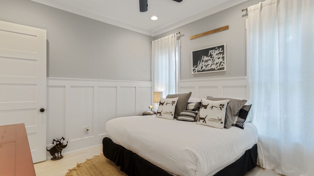 Photo of Bedroom in Forest District