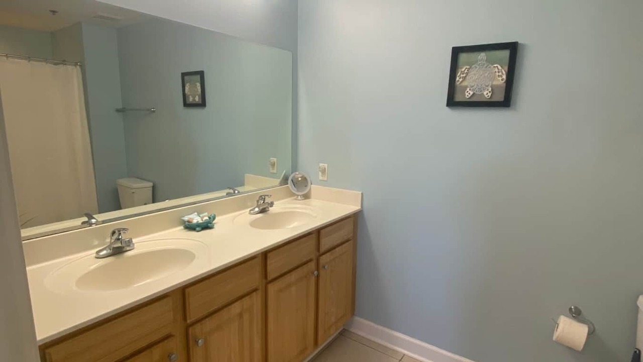 Photo of Bathroom in Waterside Village