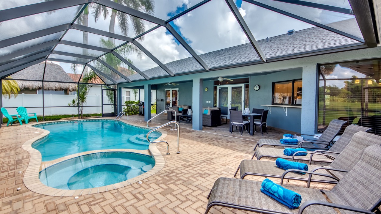 Photo of Outdoor in Lochmoor Waterway Estates