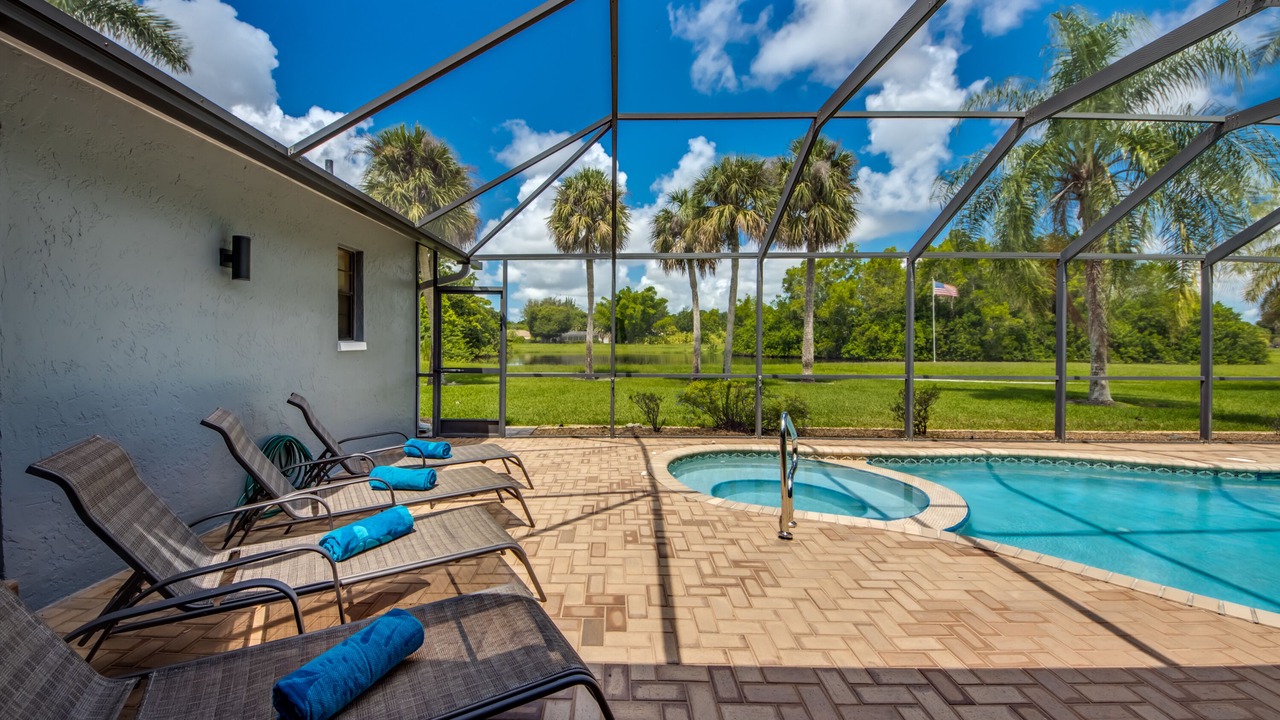 Photo of Outdoor in Lochmoor Waterway Estates