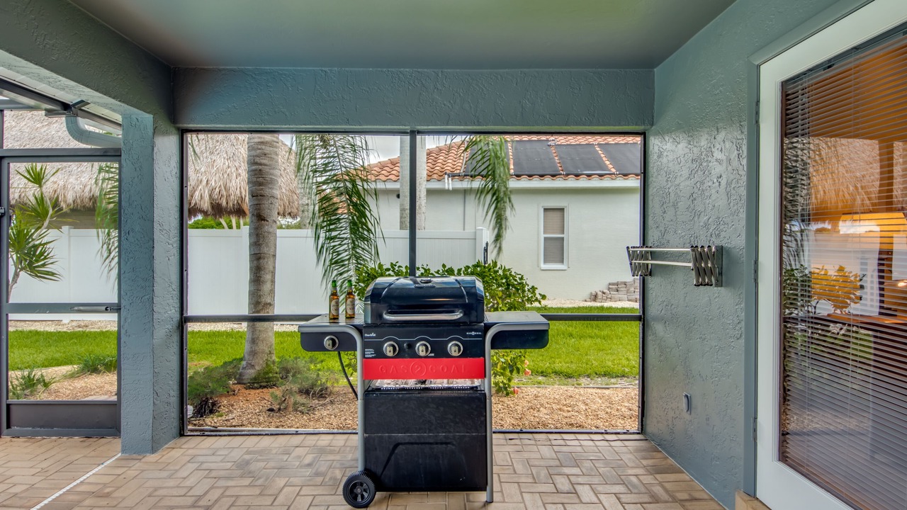 Photo of Patio Balcony in Lochmoor Waterway Estates