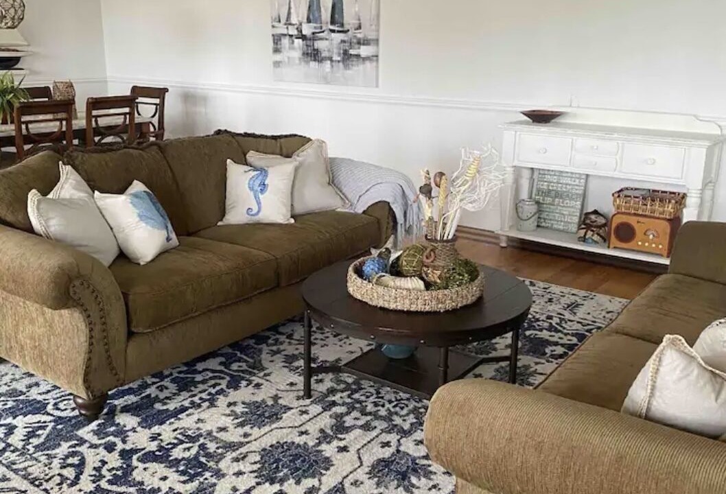 Photo of Livingroom in Panacea