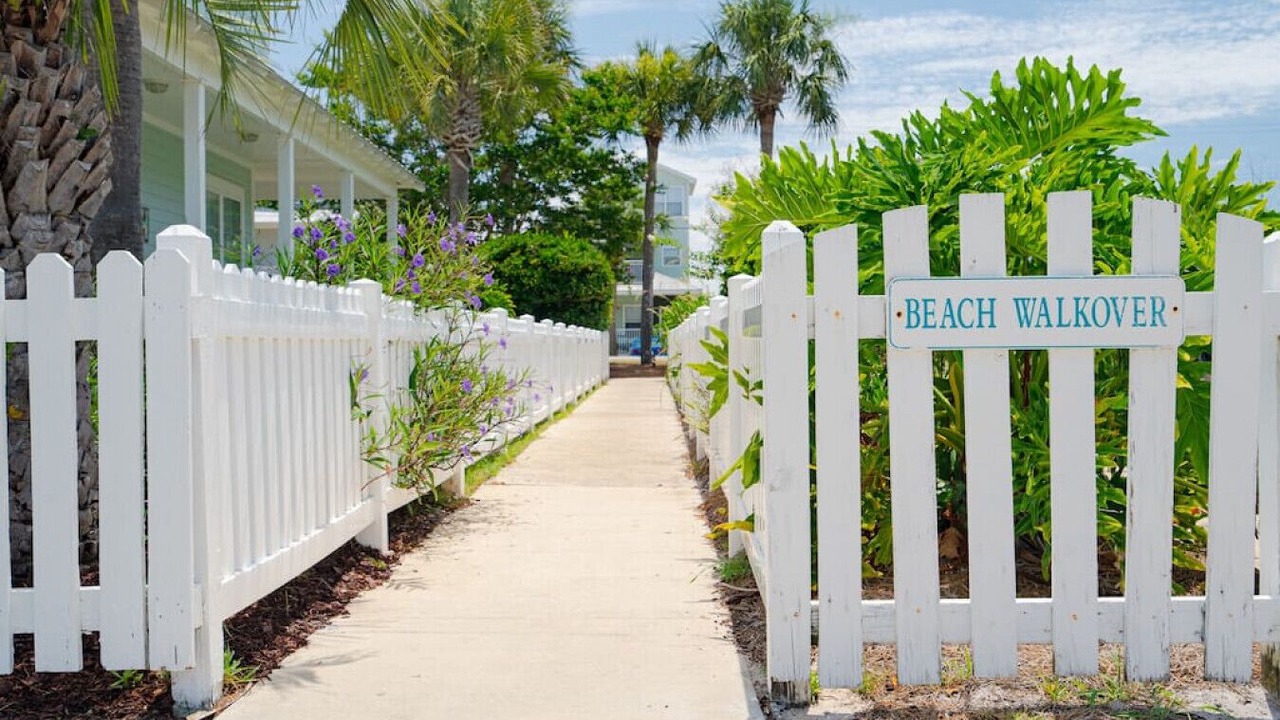 Photo of Outdoor in Crystal Shores