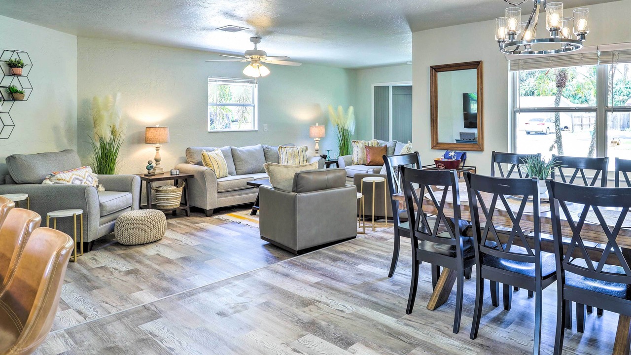 Photo of Livingroom in Merritt Island