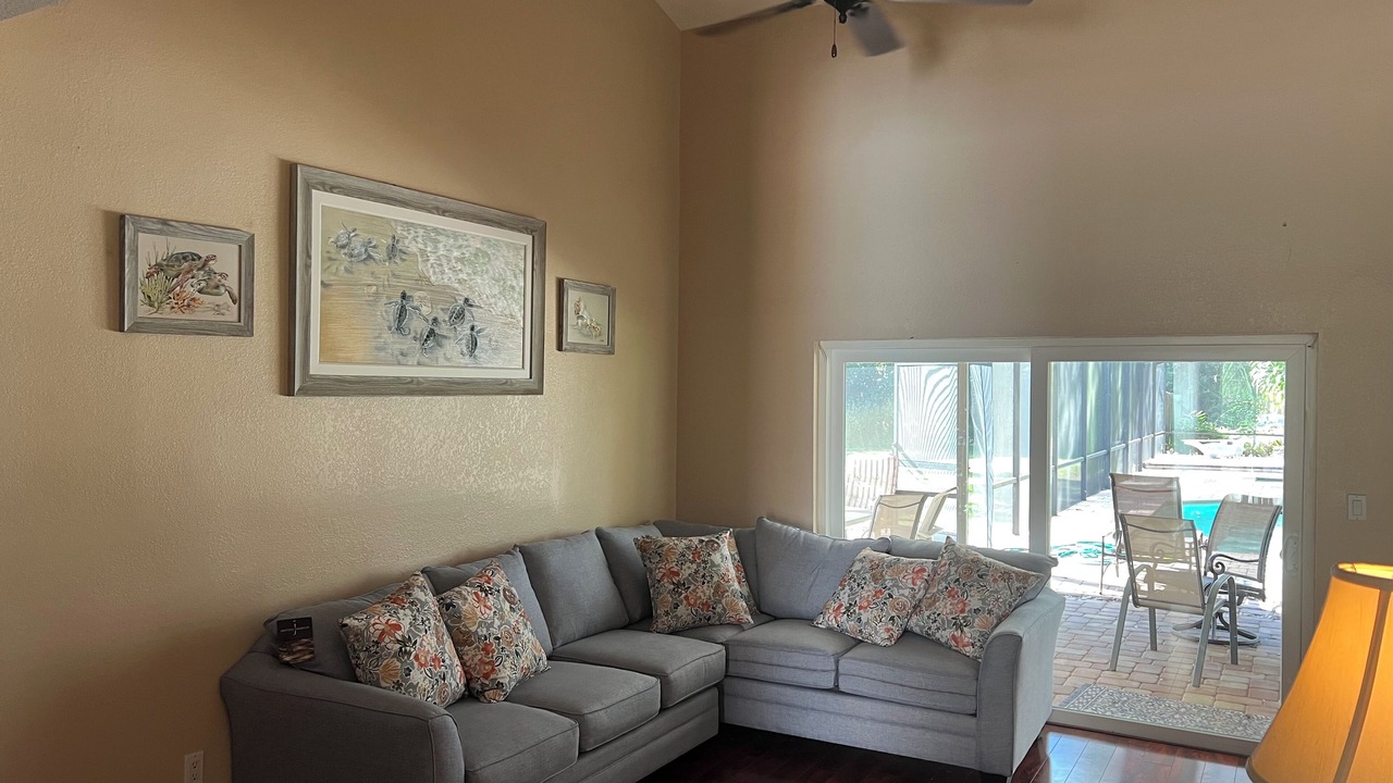 Photo of Livingroom in Greater Northdale