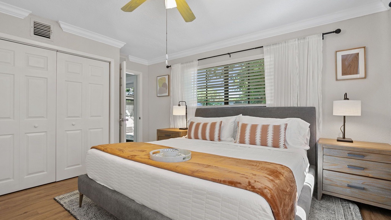 Photo of Bedroom in Middle River Terrace